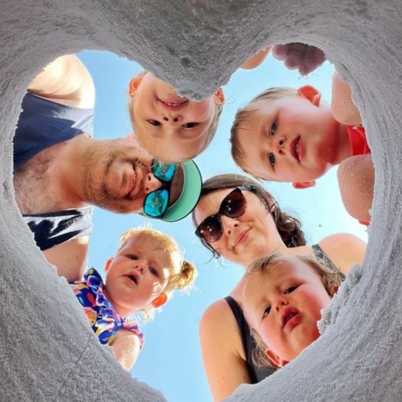 Meet your Posher, Kaitlyn - Picture 1 of 1